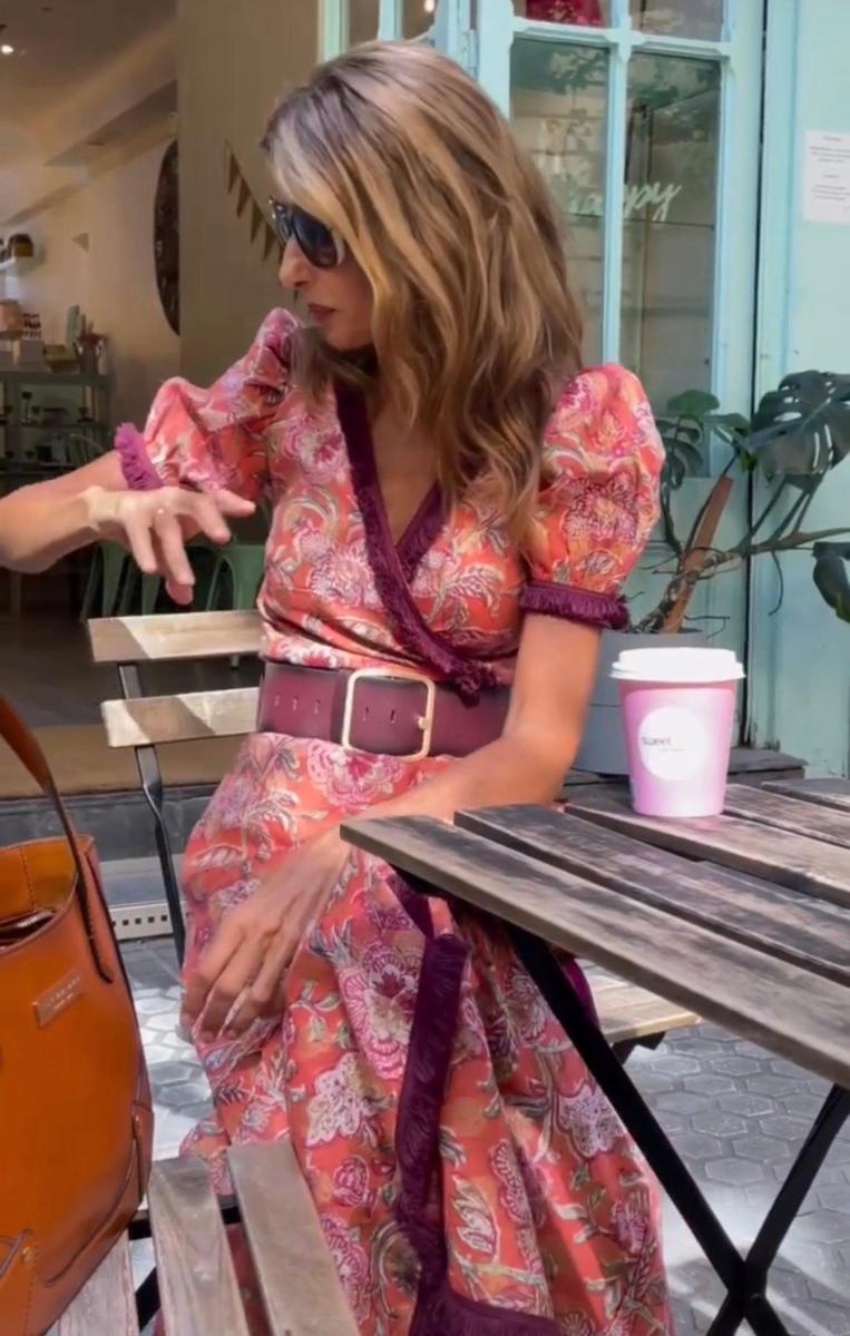 Elegant Rosa Maxi Klänning med Korta Ärmar