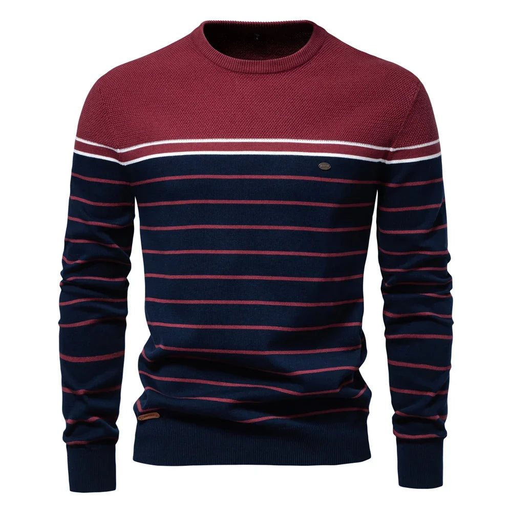 "Dennis™ | Klassisk Herrtröja" can be rewritten as "Dennis™ | Traditionell Herrtröja".